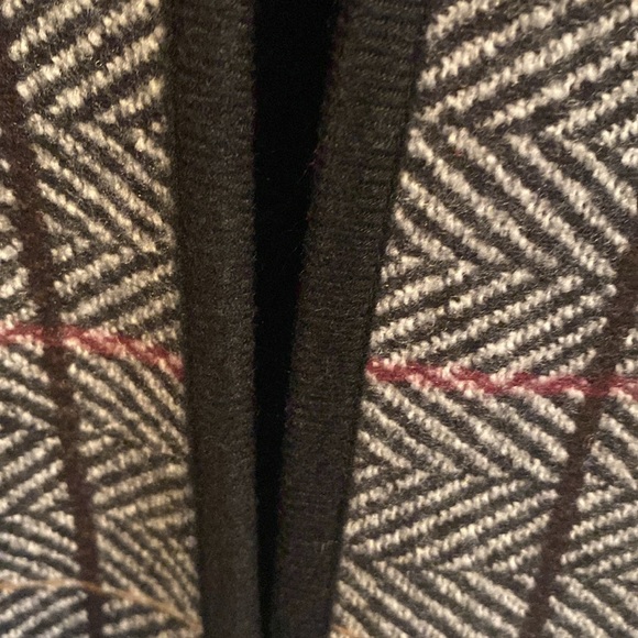 NWT Fur Collared Cape - Picture 5 of 8